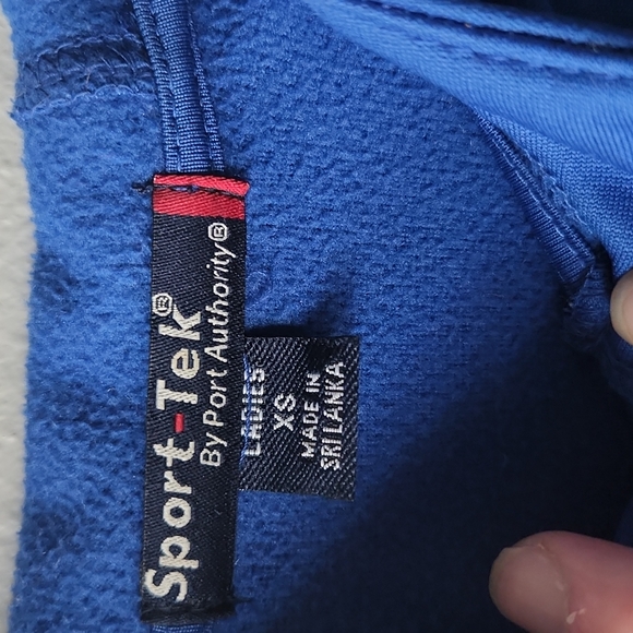 Like new royal blue zip up light jacket - Picture 2 of 3